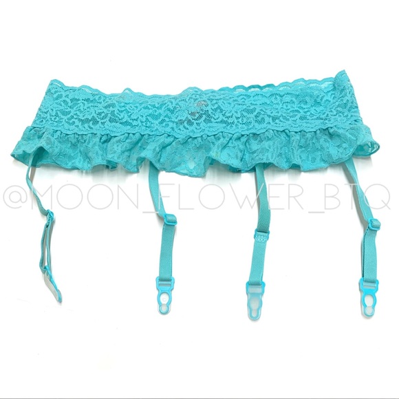 Victoria Secret Dream Angels Turquoise Lace Ruffle Garter Belt - Picture 7 of 8